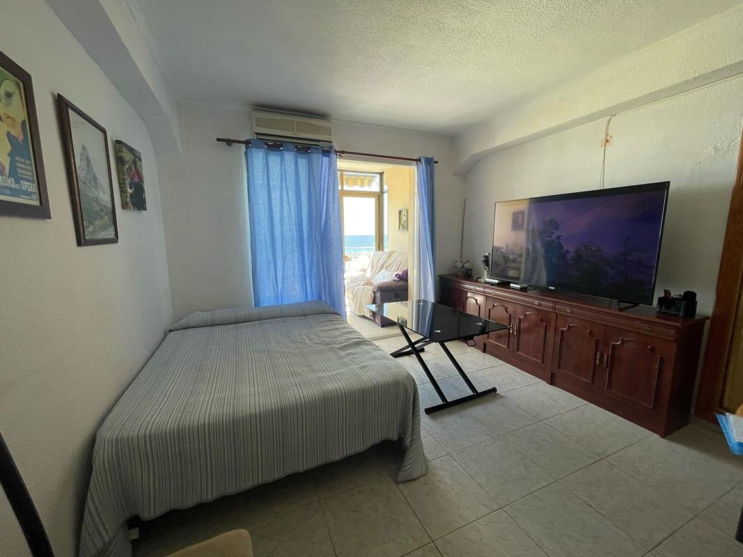 Venta de piso en Piso en Avenida de la Armada Española, 21, Playa de Poniente, Benidorm, Benidorm
photo 5