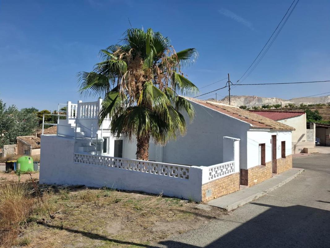 Sale of independent chalet in Casa o chalet en Cuesta Blanca, Algueña, Algueña
photo 1