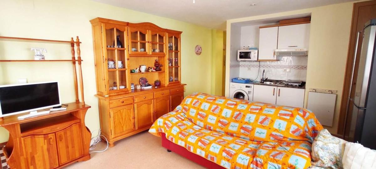 Продажа студии в Estudio en Calle Miguel de Unamuno, Guardamar Playa, Guardamar del Segura, Гуардамар-дель-Сегура photo 4