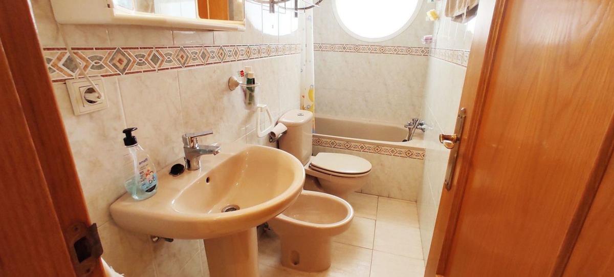 Продажа студии в Estudio en Calle Miguel de Unamuno, Guardamar Playa, Guardamar del Segura, Гуардамар-дель-Сегура photo 5