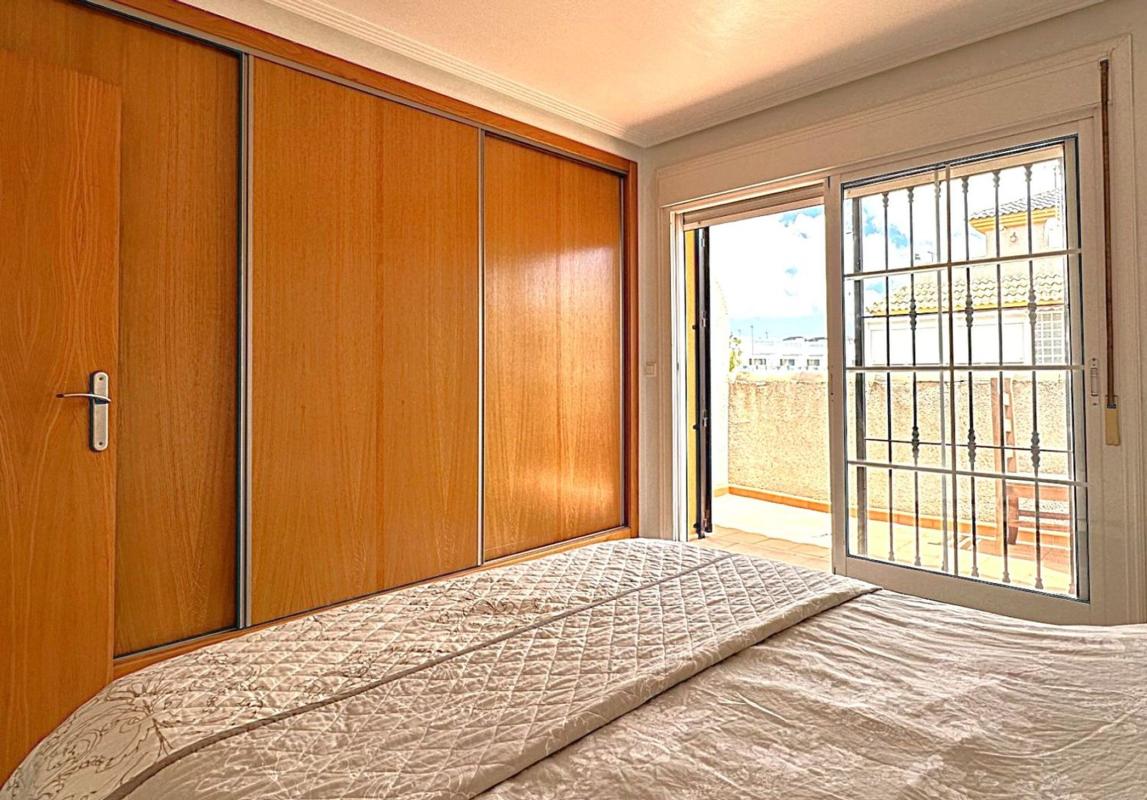 Propiedades en venta y alquiler en España photo 4