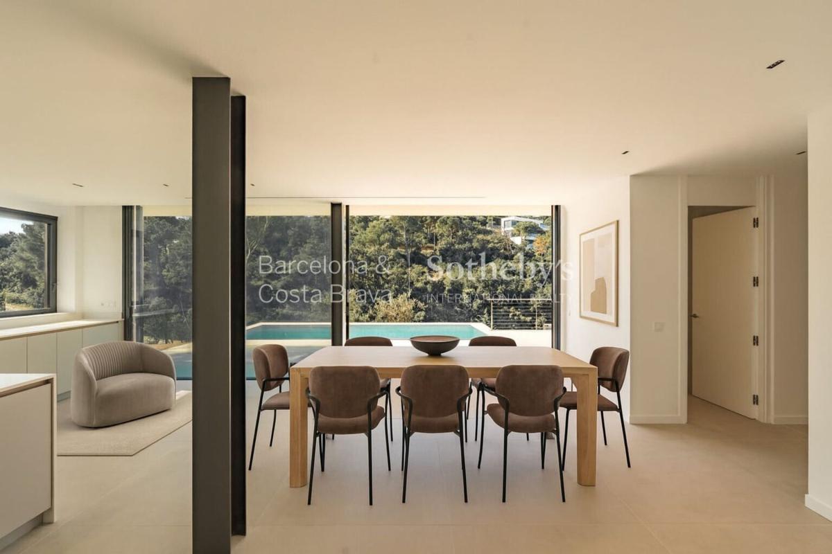 Obra nueva María Silvestre Neras en Begur (Revista) photo 2