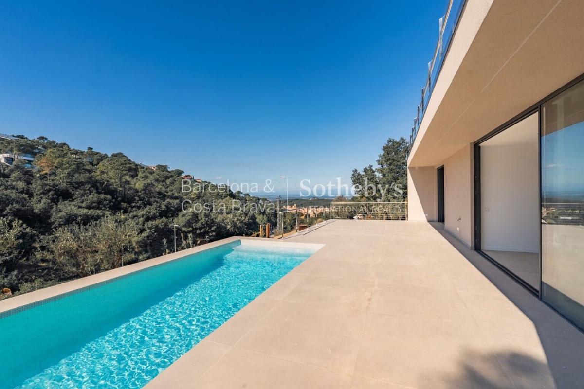 Obra nueva María Silvestre Neras en Begur (Revista) photo 4