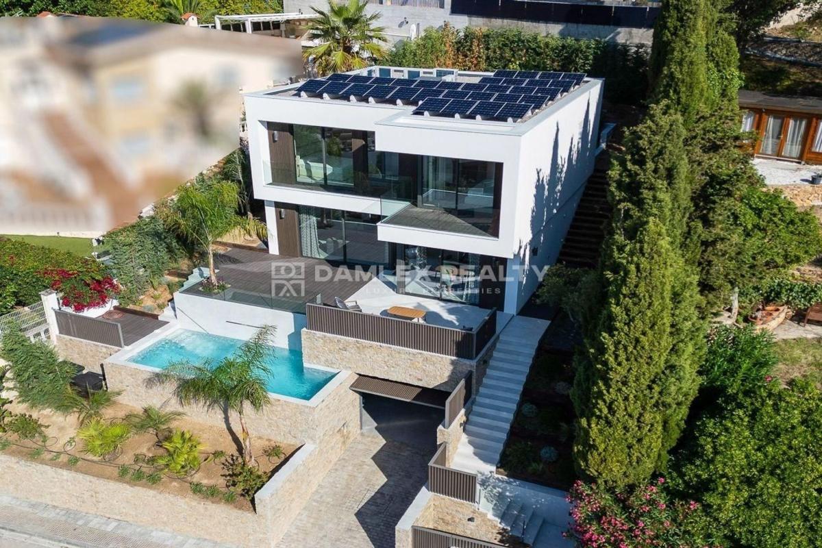 Obra nueva Chalet independiente en Margarida Xirgu 17 en Lloret de Mar (Revista) photo 3