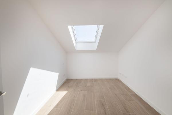 Дуплекс на продажу в Dúplex en Calle Alcalá, 32, Algete, Алхете photo 4