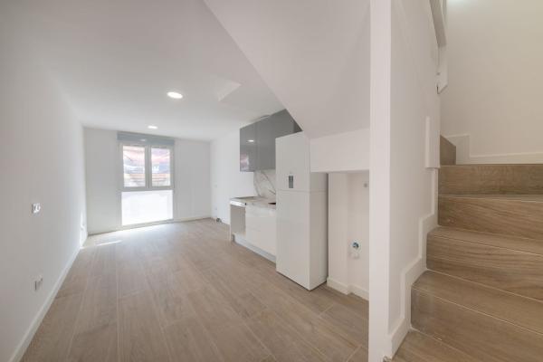 Duplex na sprzedaż w Dúplex en Calle Alcalá, 32, Algete, Algete photo 1