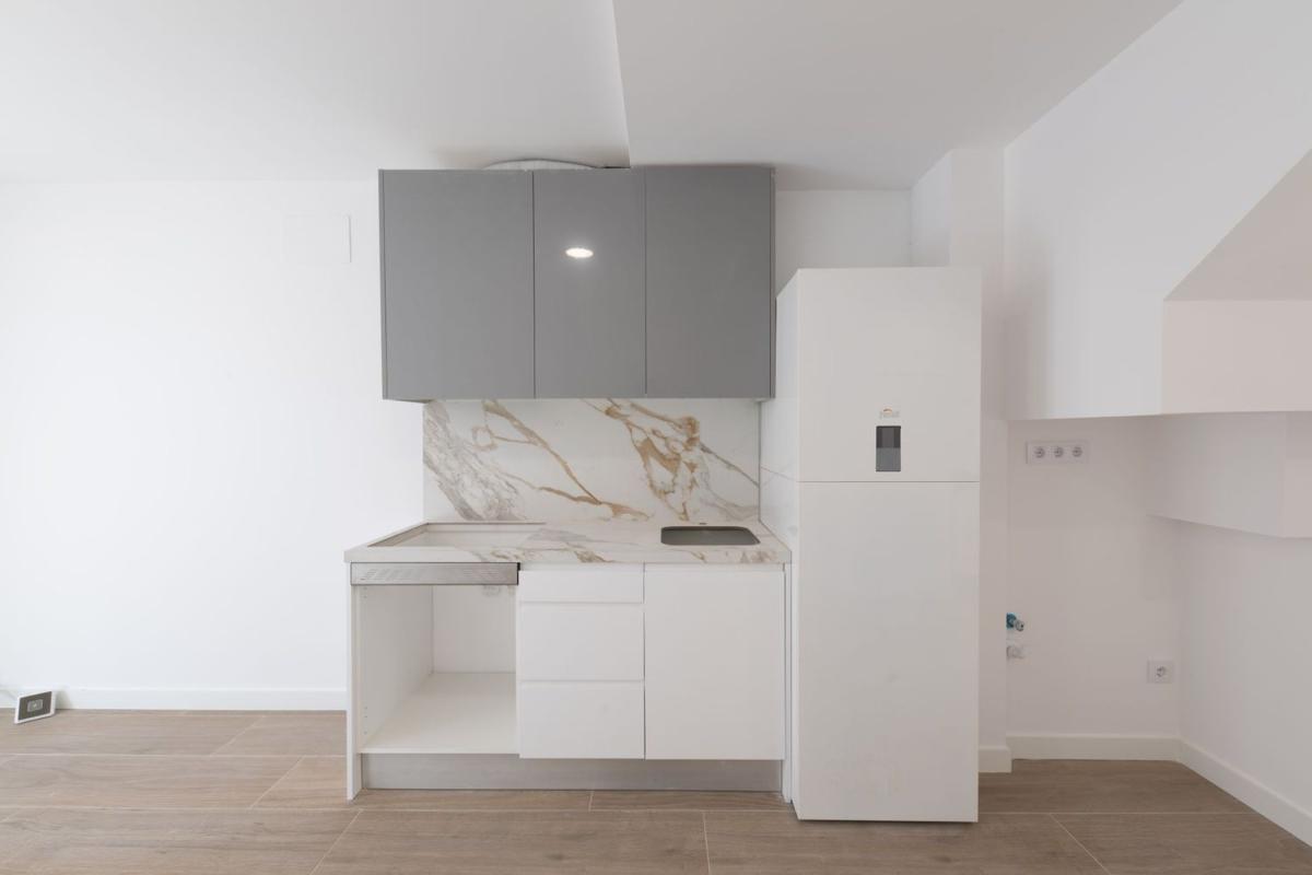 Продажа дуплекса на Dúplex en Calle Alcalá, 32, Algete, Алхете photo 5