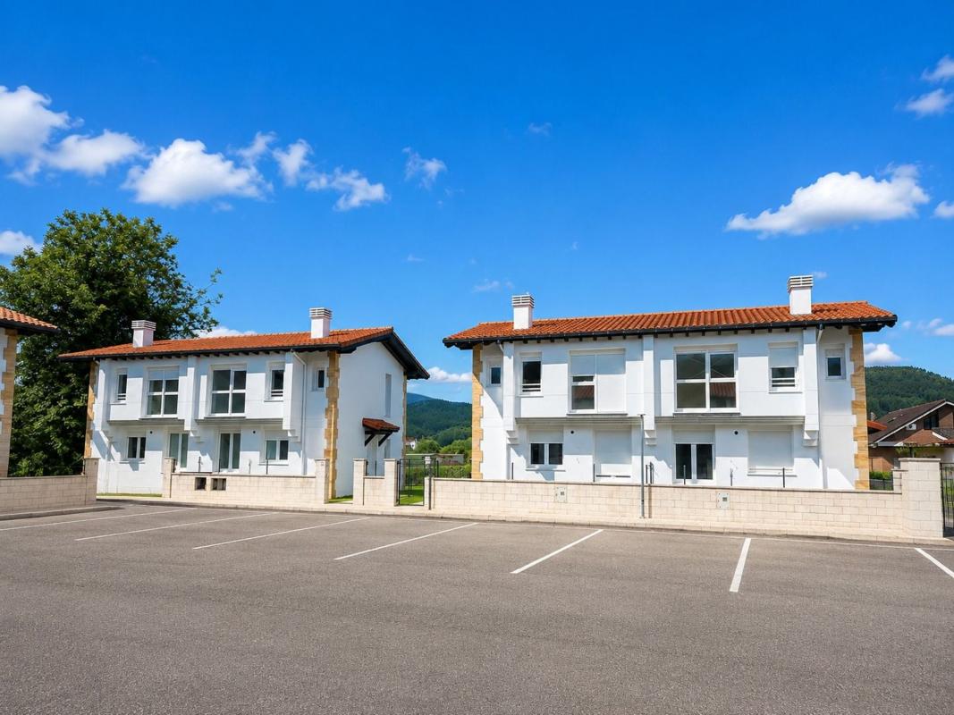 Properties for sale and rent in Spain photo 3