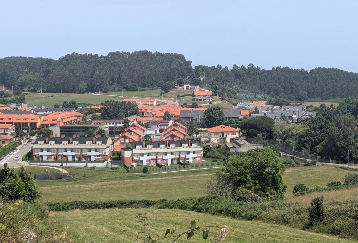 Venta de piso en Piso en Barrio El Pozo de la Torre, 1, Mortera, Piélagos, Piélagos
 photo 2