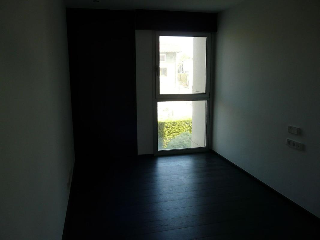 Venta de piso en Piso en Calle Barrio La Torre, 17, Monte, Santander, Santander
photo 2