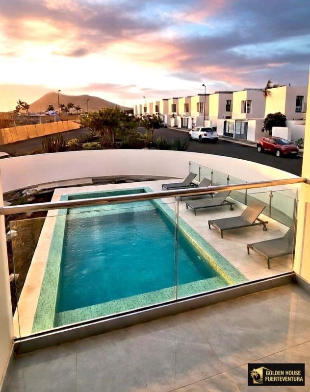 Properties for sale and rent in Spain photo 4