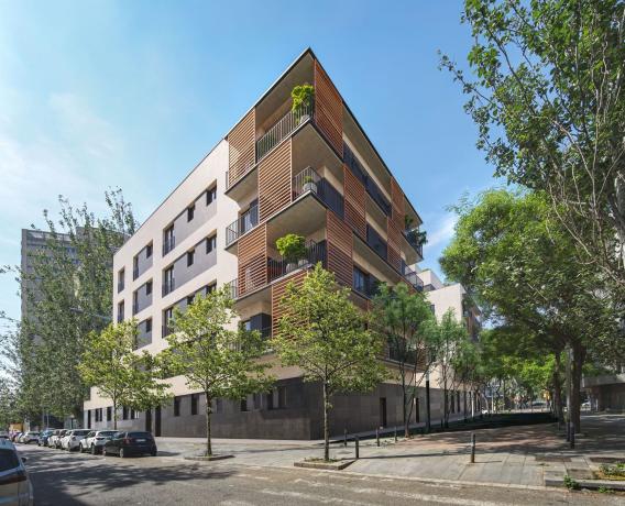 Продажа квартиры на Piso en Rambla de La Mina, 57, La Mina, Sant Adriá de Besós, Сант-Адрия-де-Бесос
 photo 3