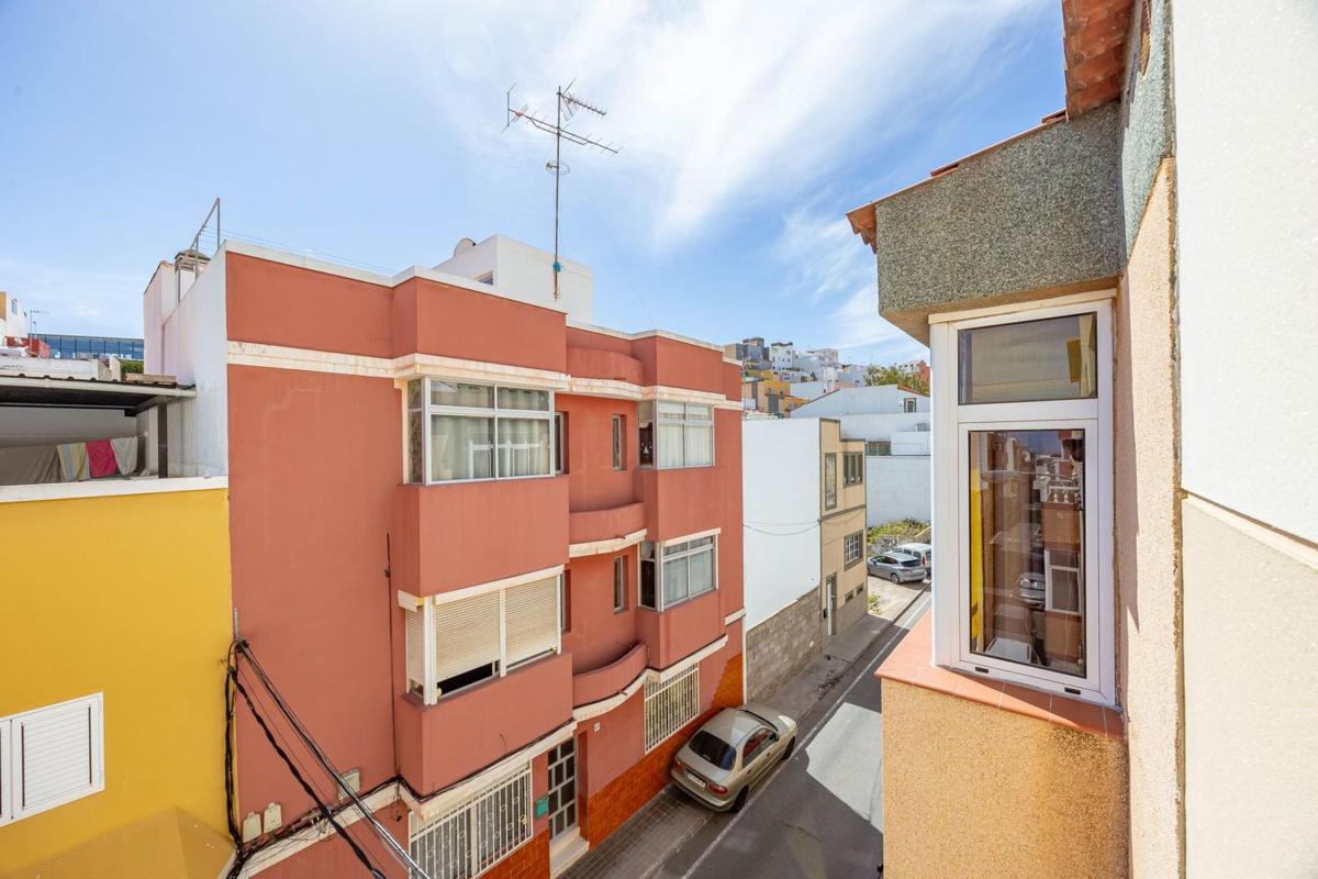 Продажа квартиры на Piso en Calle Finlandia, 66, La Herradura - Balcón del Telde, Telde, Тельде
photo 2