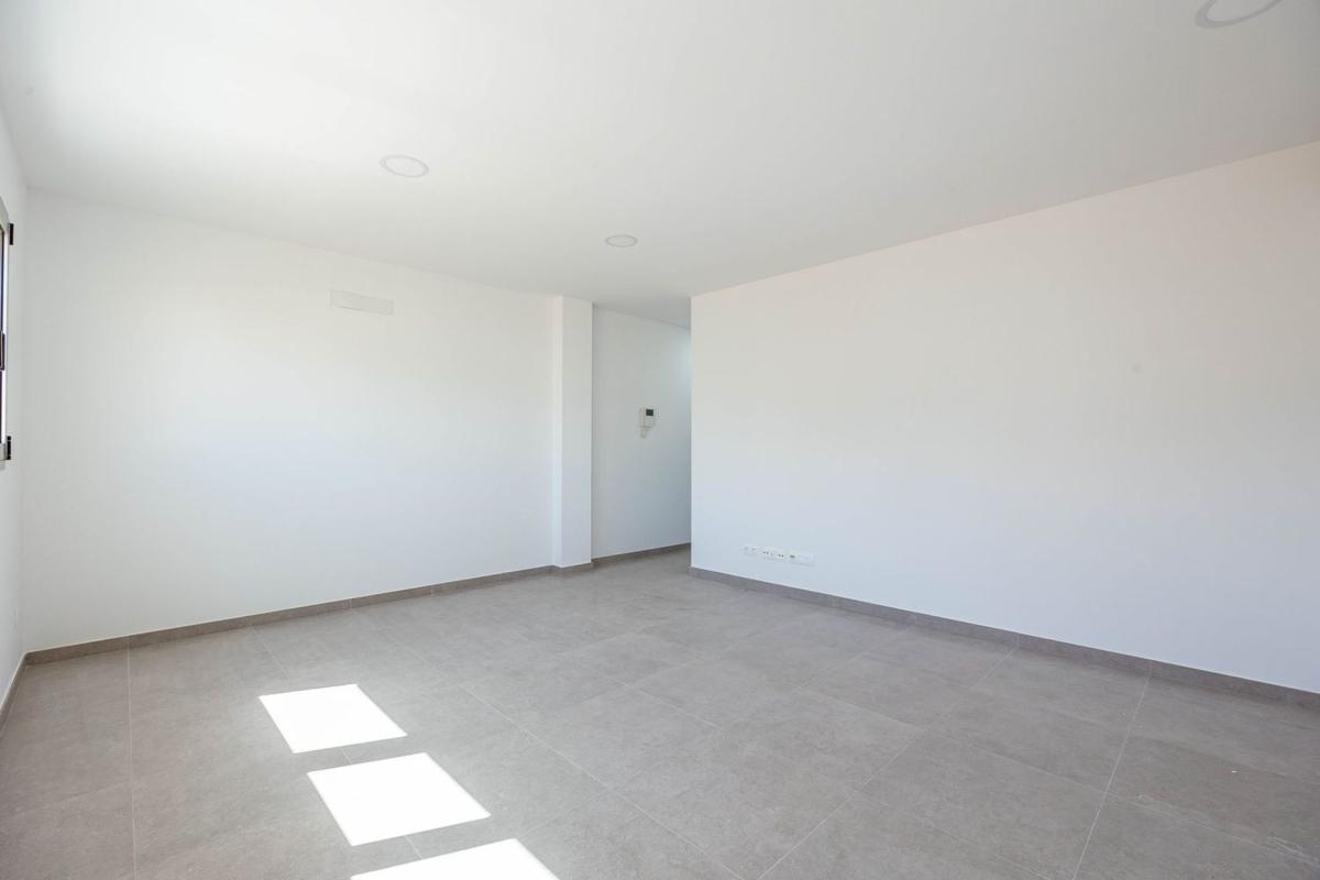 Продажа квартиры на Piso en Calle Finlandia, 66, La Herradura - Balcón del Telde, Telde, Тельде
photo 5