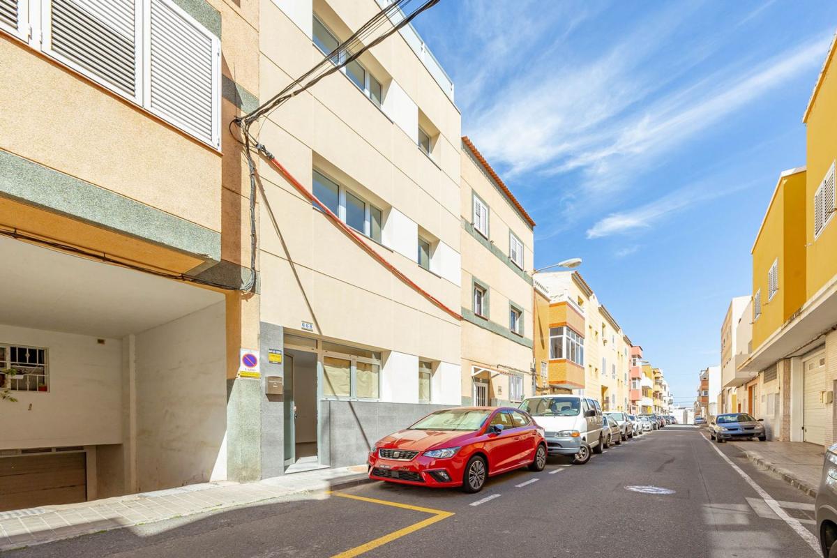 Продажа квартиры на Piso en Calle Finlandia, 66, La Herradura - Balcón del Telde, Telde, Тельде
 photo 2