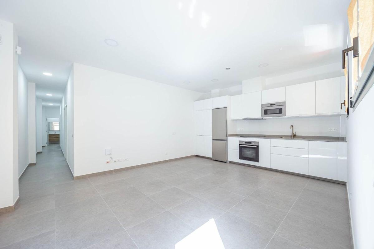 Продажа квартиры на Piso en Calle Finlandia, 66, La Herradura - Balcón del Telde, Telde, Тельде
 photo 3
