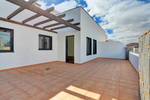 Venta de piso en Piso en Calle Alcaudón, Corralejo, La Oliva, La Oliva
 photo 1