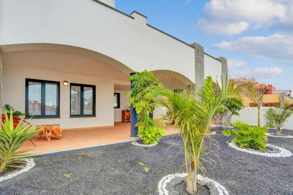 Venta de piso en Piso en Calle Alcaudón, Corralejo, La Oliva, La Oliva
 photo 1