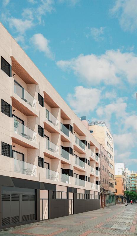 Venta de piso en Piso en Calle Doctor Miguel Rosas 25, 27, Santa Catalina - Canteras, Las Palmas de Gran Canaria, Las Palmas de Gran Canaria
photo 1