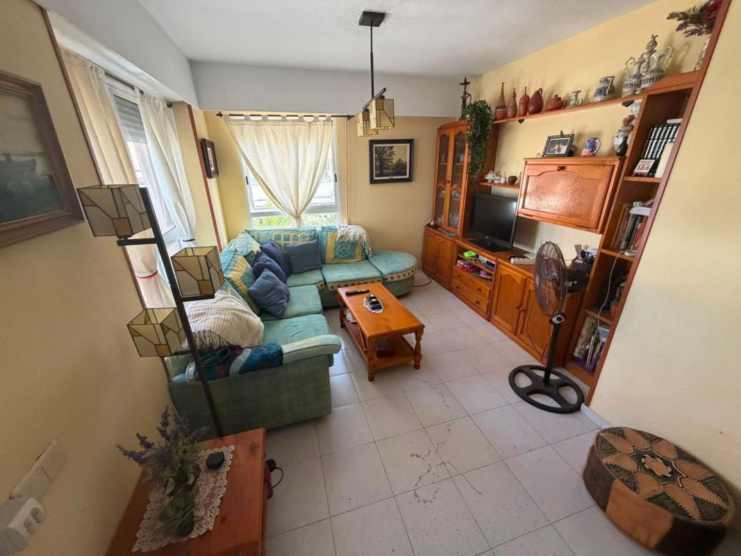 Sale of apartment in Piso en Calle Músico Antón Roch, 2 a, El Palmeral-Urbanova-Tabarca, Alicante / Alacant, Alicante
photo 2