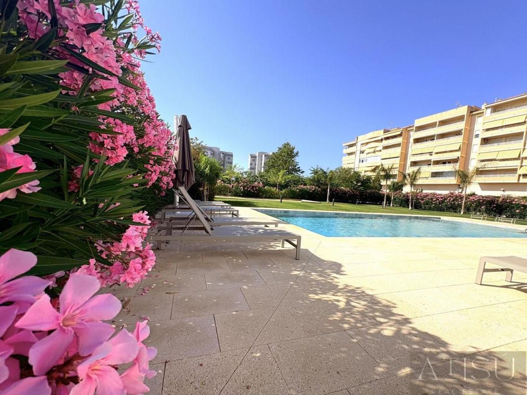 Продажа квартиры на Piso en Calle Cervantes, Poble Nou - Montiboli, La Villajoyosa / Vila Joiosa, Ла Виллахойоса / Вила Хойоса
photo 2