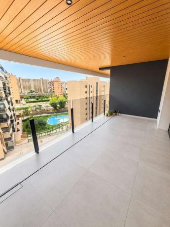 Продажа квартиры на Piso en Playa de San Juan, Alicante / Alacant, Аликанте / Алакант
 photo 1