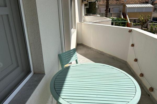 Sale of flat in Piso en Calle Mediodia, Cabo Roig, Orihuela, Orihuela
thumbnail 1
