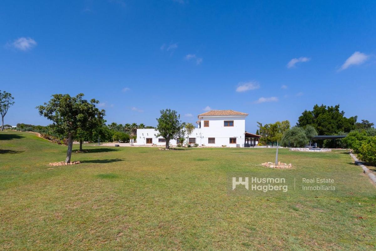 Продажа отдельного шале в  Casa o chalet en Diseminado Poligono 8, Pinar de Campoverde, Pilar de la Horadada, Пилар де ла Орадада photo 2