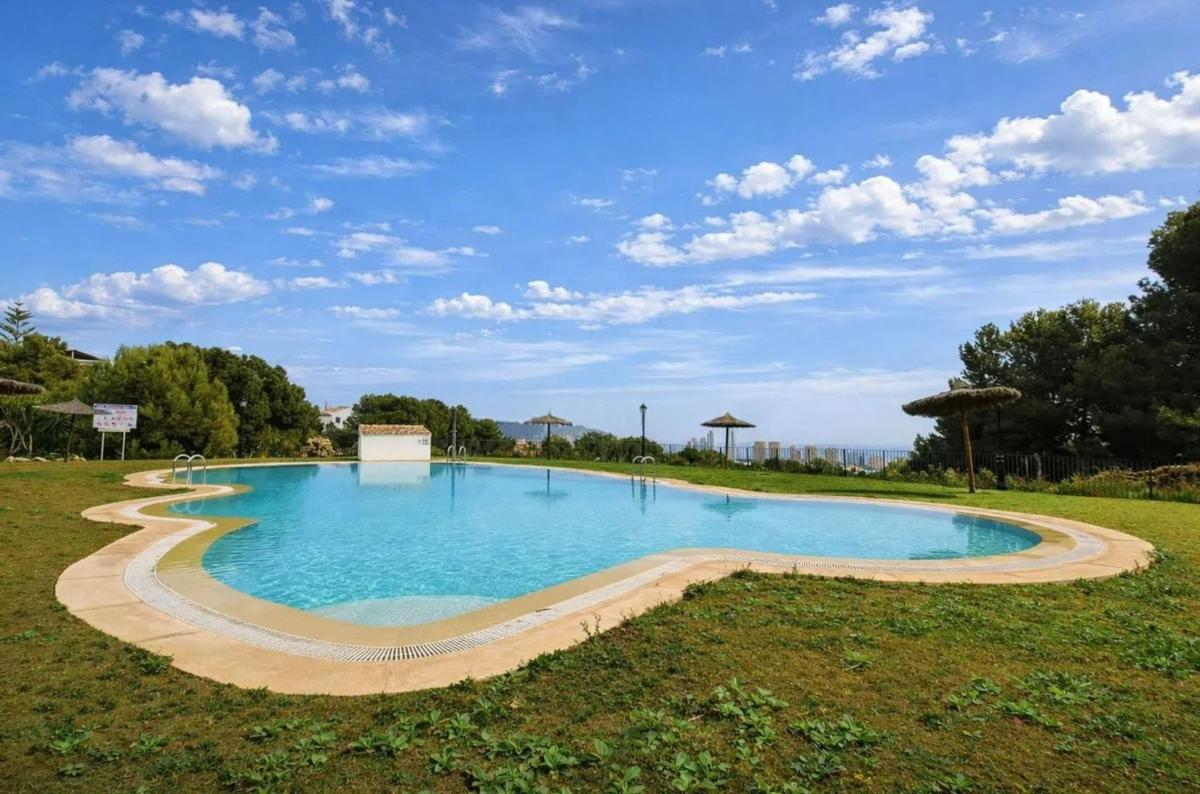 Properties for sale and rent in Spain photo 3