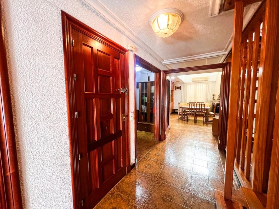 Недвижимость на продажу и в аренду в Испании photo 2