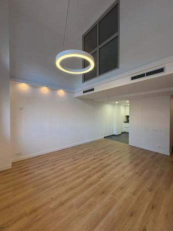 Duplex en venta en Dúplex en Carretera d'esplugues, 220, La Gavarra, Cornellà de Llobregat, Cornellà de Llobregat photo 1