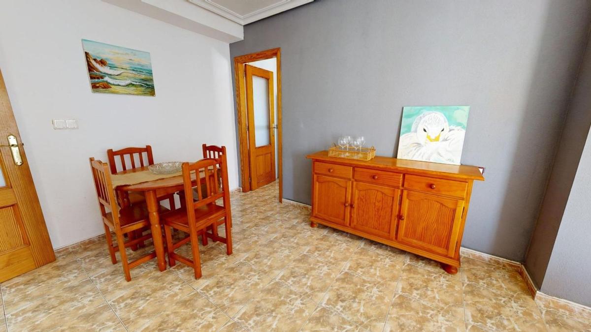 Venta de piso en Piso en Calle Marcelina, Nueva Torrevieja, Torrevieja, Torrevieja
photo 5