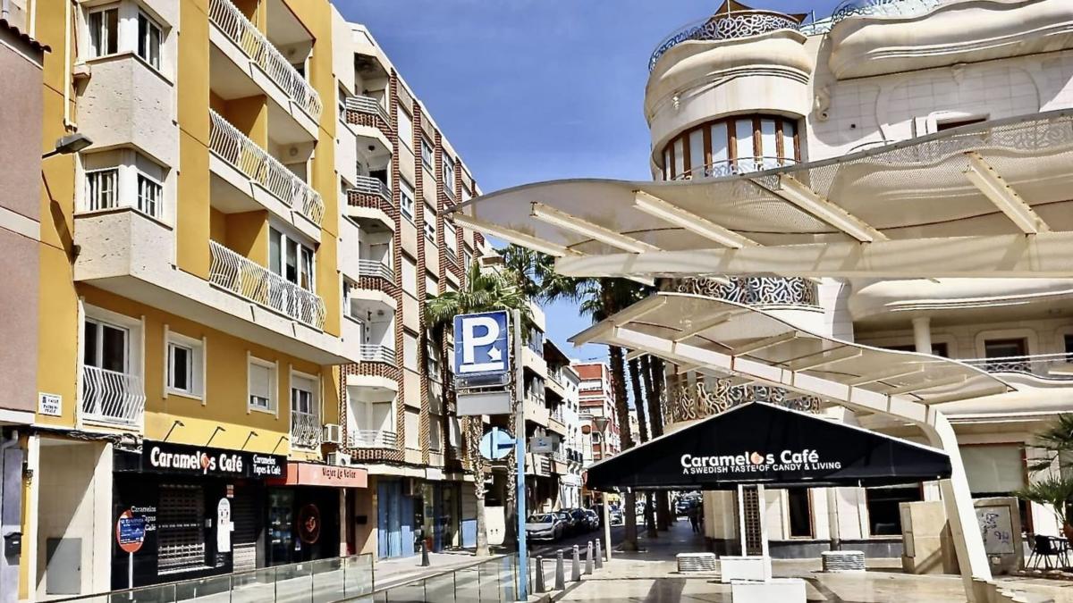 Продажа квартиры на Piso en Calle Patricio Perez, 15, Centro - Muelle Pesquero, Torrevieja, Торревьеха
photo 2