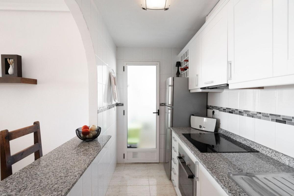 Sale of apartment in Piso en Calle Sevilla, Calas de Santiago Bernabeu, Santa Pola, Santa Pola
photo 5