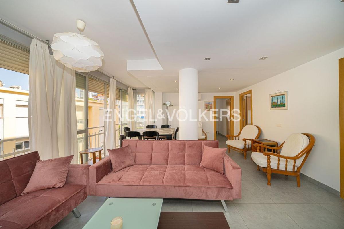 Venta de piso en Piso en Avenida de Madrid, Playa de Levante, Benidorm, Benidorm
photo 2