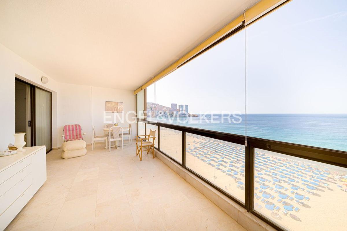 Venta de piso en Piso en Avenida de Madrid, Playa de Levante, Benidorm, Benidorm
photo 2
