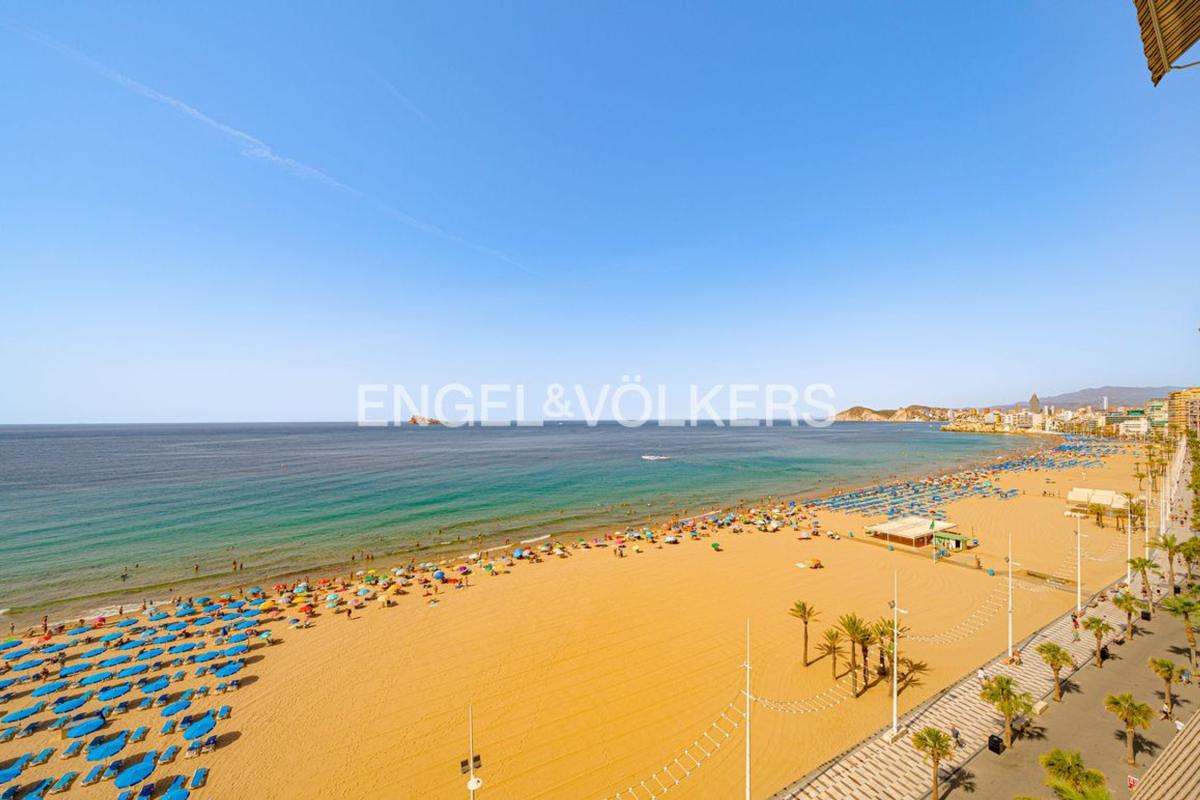 Venta de piso en Piso en Avenida de Madrid, Playa de Levante, Benidorm, Benidorm
photo 5