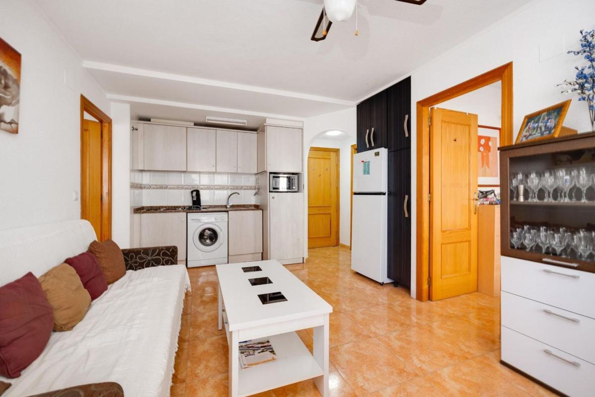 Venta de piso en Piso en Calle San José, 41, El Molino, Torrevieja, Torrevieja
photo 5