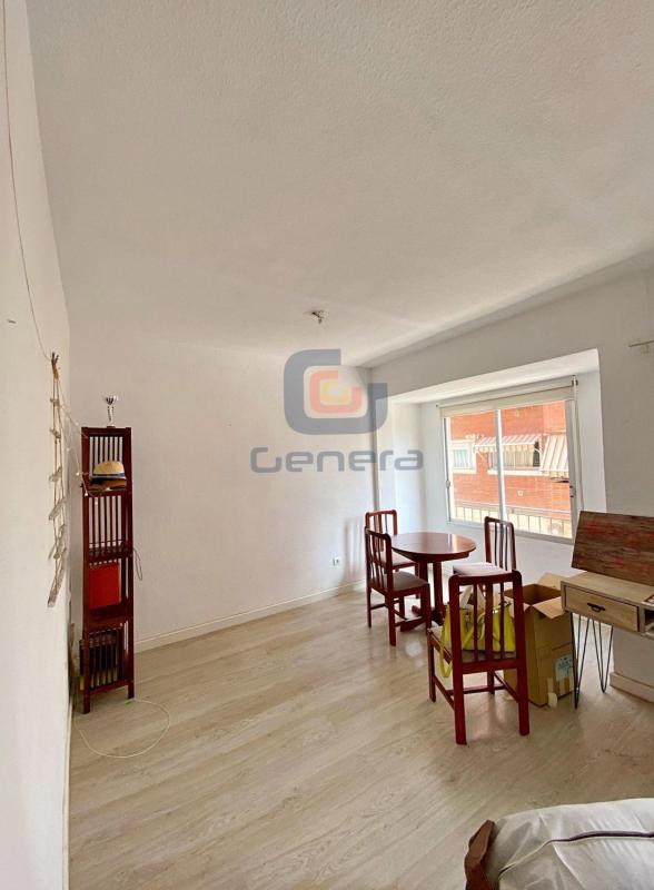 Venta de piso en Piso en La Florida Portazgo, Alicante / Alacant, Alicante / Alacant
photo 2