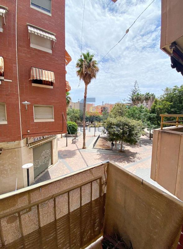 Venta de piso en Piso en La Florida Portazgo, Alicante / Alacant, Alicante / Alacant
photo 3