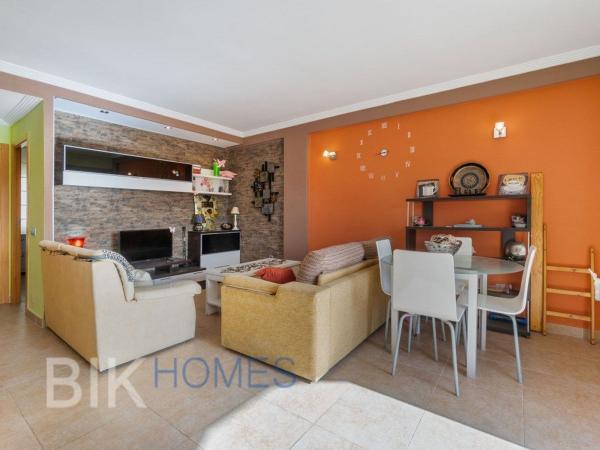 Venta de piso en Piso en Avenida de Soria, Los Europeos, Torrevieja, Torrevieja
 photo 4