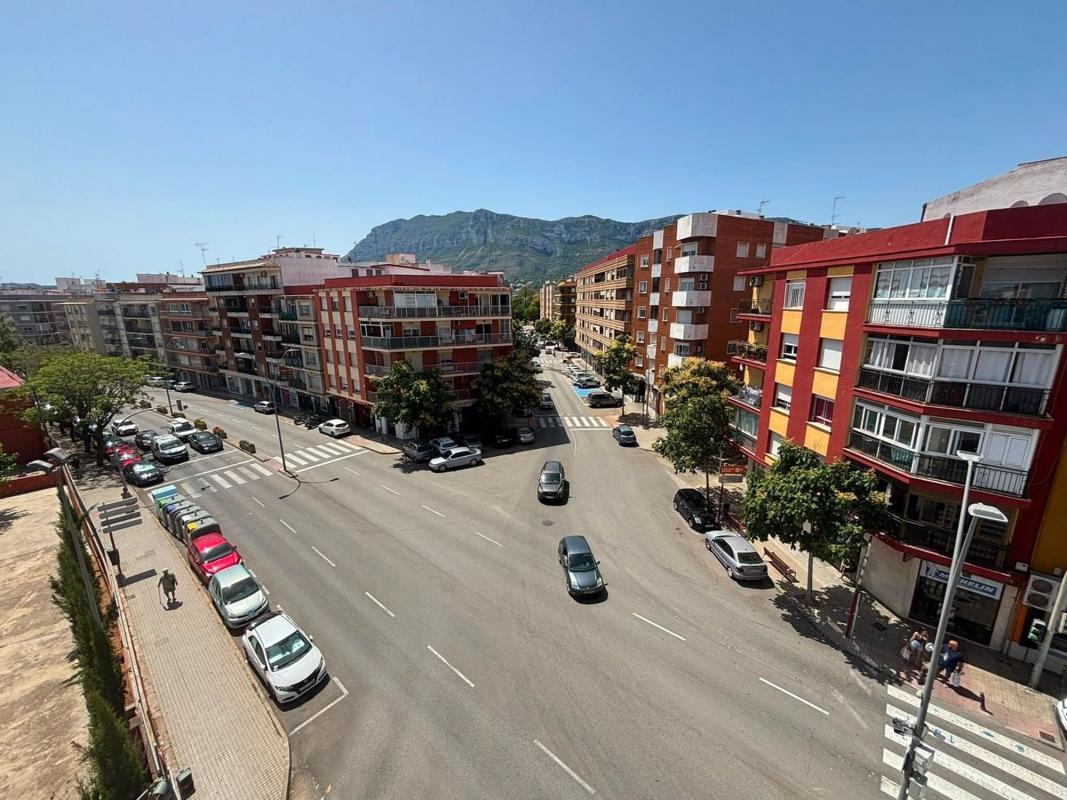 Venta de piso en Piso en Calle dels Germans Gavilà Ferrer, 10, Centro Urbano, Denia, Denia
photo 2