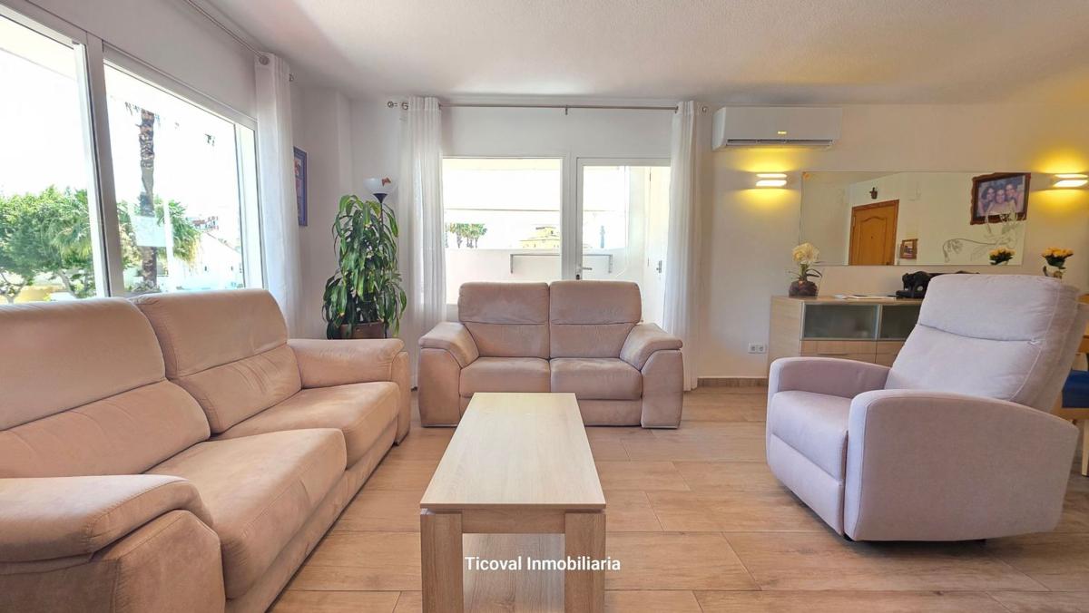 Продажа квартиры на Piso en Carretera del Cap de la Nau Pla, 118, El Arenal, Jávea/Xàbia, Хавья/Хабия
photo 1