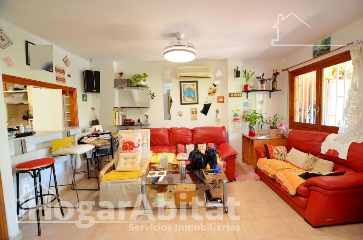 Properties for sale and rent in Spain photo 2