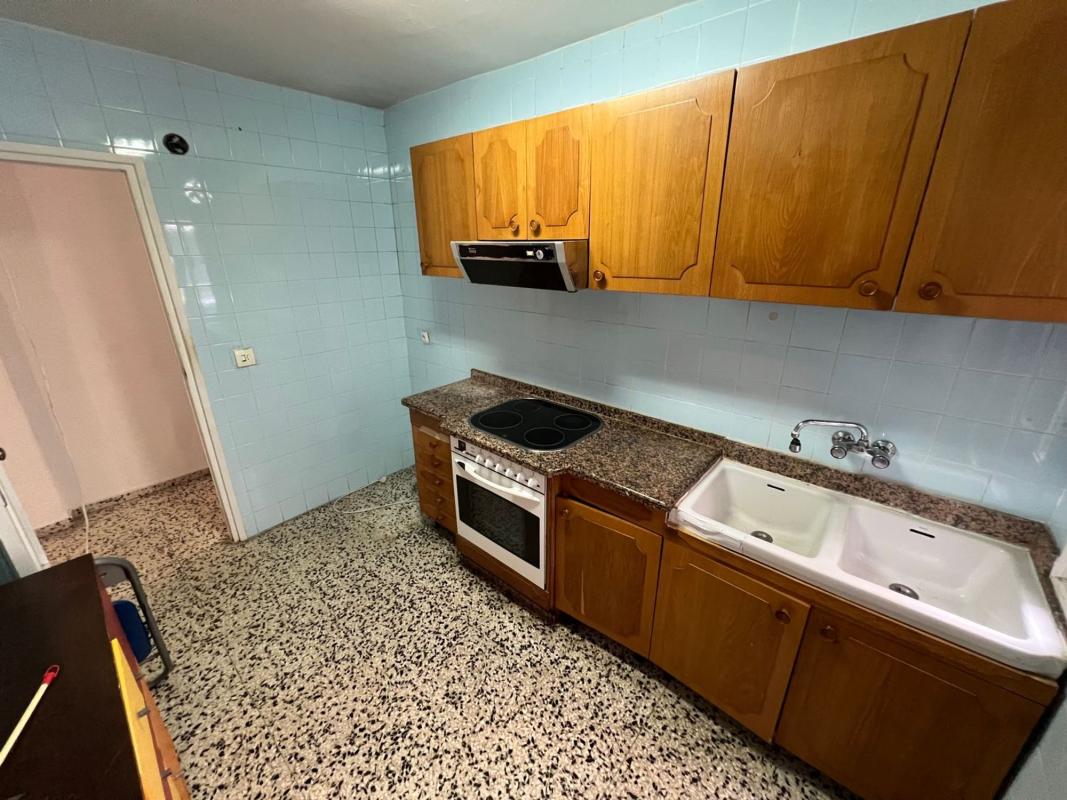 Venta de piso en Piso en Carolinas Bajas, Alicante / Alacant, Alicante / Alacant
photo 2