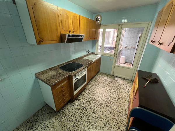 Venta de piso en Piso en Carolinas Bajas, Alicante / Alacant, Alicante / Alacant
thumbnail 2