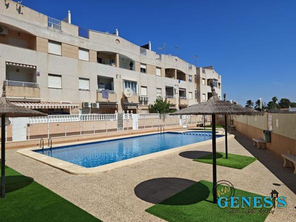 Sprzedaż mieszkania w Piso en Gabino, 19, Nueva Torrevieja, Torrevieja, Torrevieja
photo 1