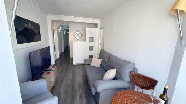 Venta de piso en Piso en Calle del Doctor Bergez, 7 b, Carolinas Bajas, Alicante / Alacant, Alicante / Alacant
photo 1