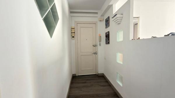 Venta de piso en Piso en Calle del Doctor Bergez, 7 b, Carolinas Bajas, Alicante / Alacant, Alicante / Alacant
 photo 4