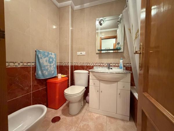Sale of flat in Piso en Ronda Cesar Canovas Girada, 4, Parque de las Naciones, Torrevieja, Torrevieja
 photo 3